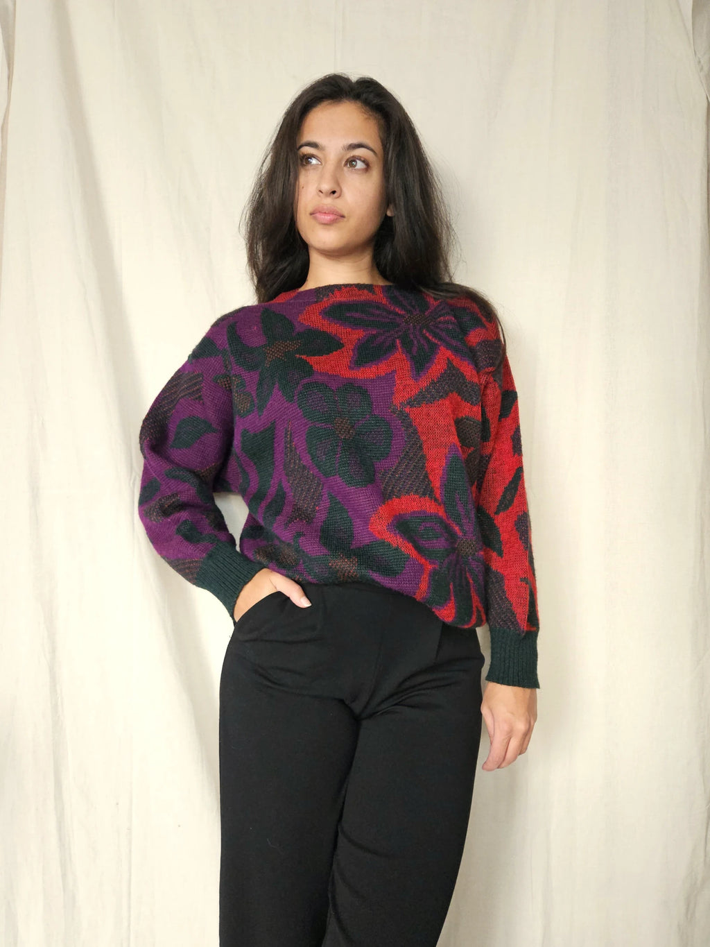 Rood-paarse vintage trui met bloemen | XL
