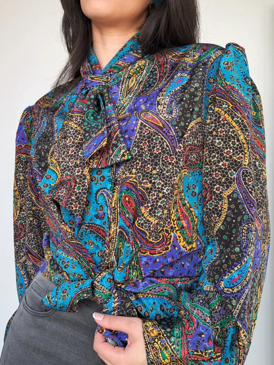 vintage blouse met gekleurde print