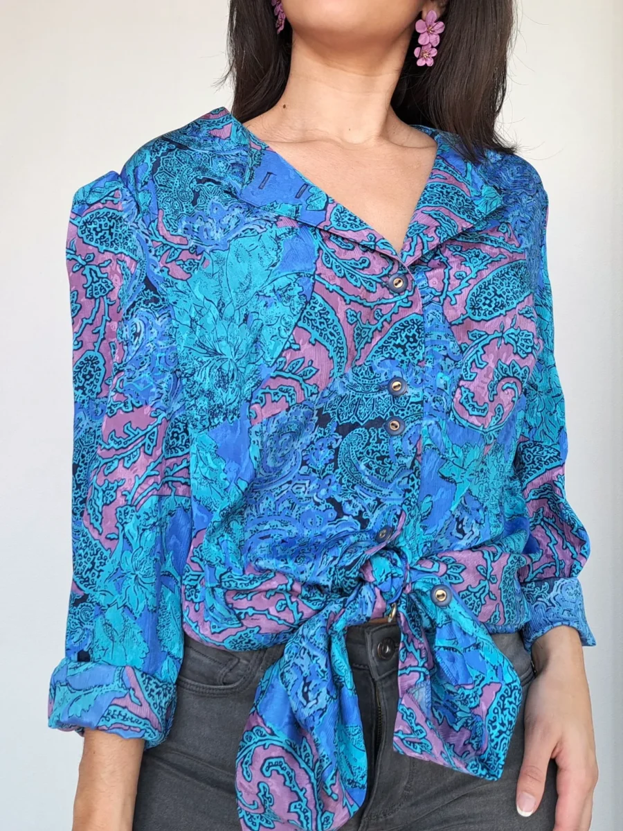 lichtblauwe vintage blouse