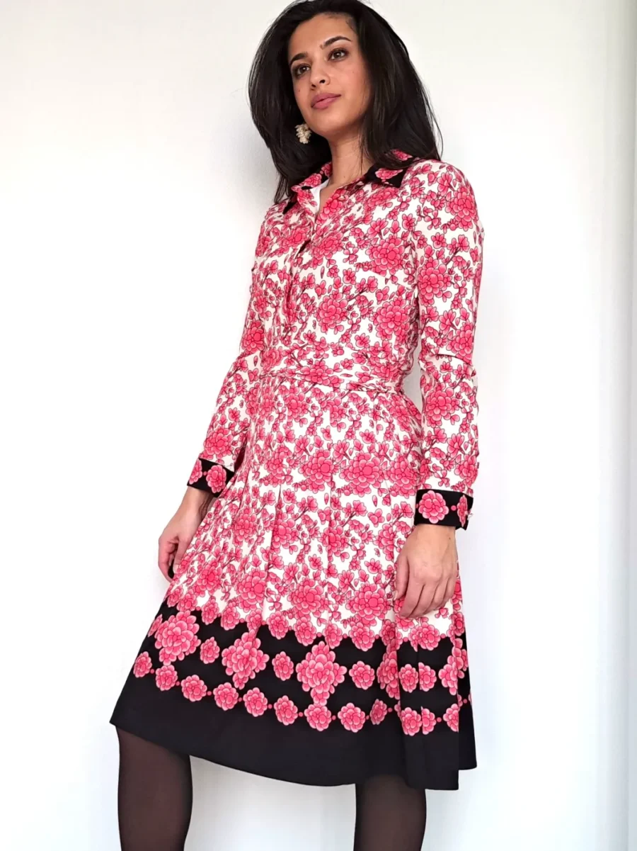 vintage jurk met roze bloemenprint