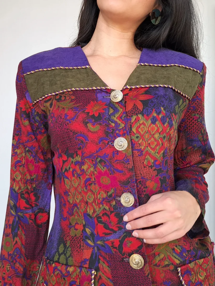 vintage vest met gekleurde bloemenprint