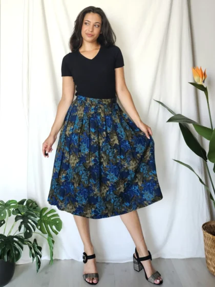 Wollen vintage rok met blauwe bloemen | M/L