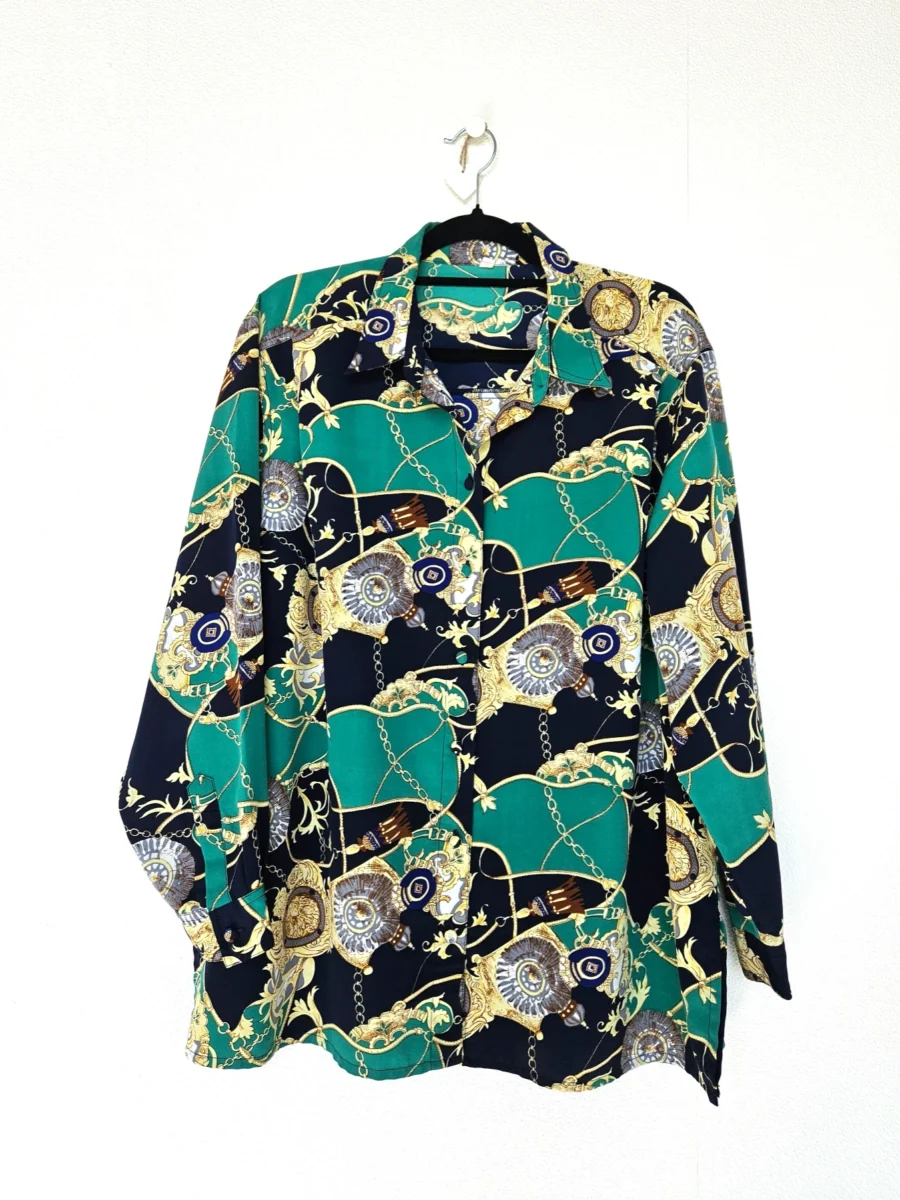 Vintage blouse met Versace print