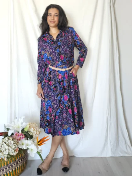 Vintage jurk van viscose met paisley en bloemen | S/M